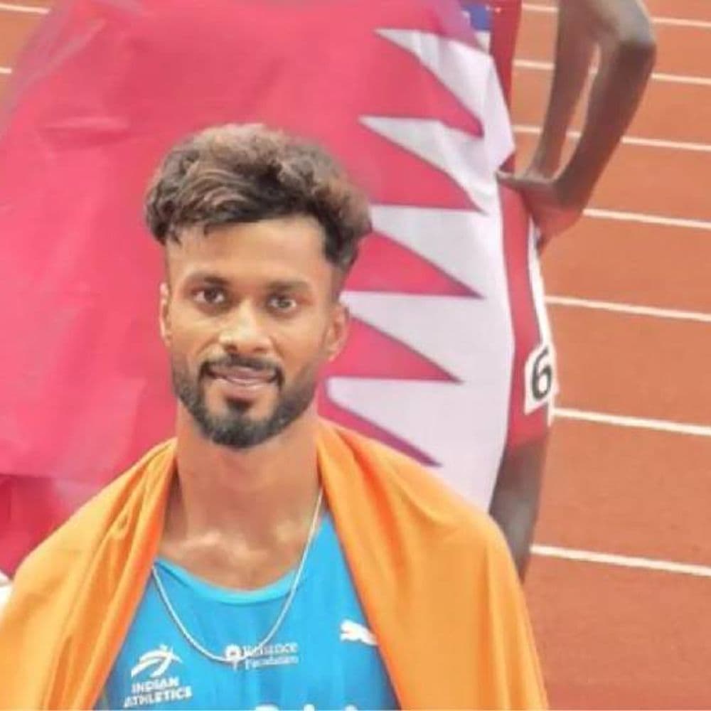 कभी पटना में बर्तन धोए, अब बिहार से पहले मेडलिस्ट:वीजा और पारिवारिक समस्याओं को झेलते हुए 4×400 मीटर में पीयूष ने रचा इतिहास