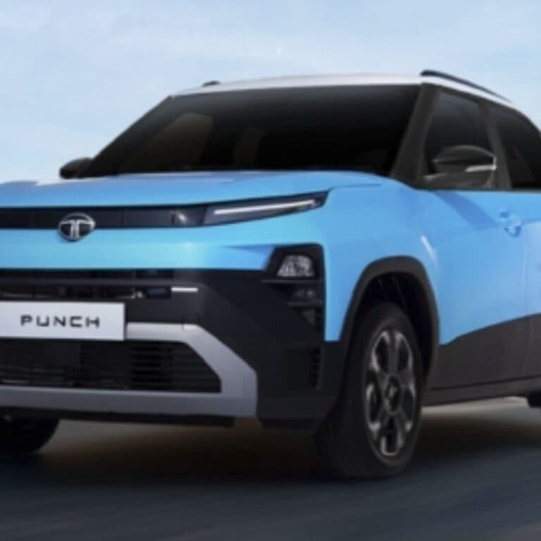 टाटा पंच EV फेसलिफ्ट 20 फरवरी को लॉन्च होगी:ADAS सेफ्टी के साथ वेंटिलेटेड सीट्स जैसे लग्जरी फीचर्स, फुल चार्ज में 421km चलेगी