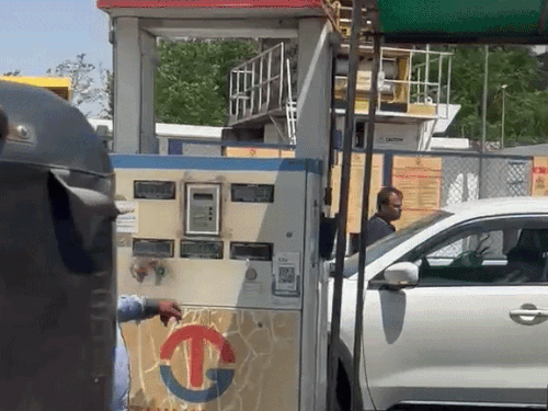 Sisters Lover Murder, Girl Beaten Outside Club; CNG Price Hike