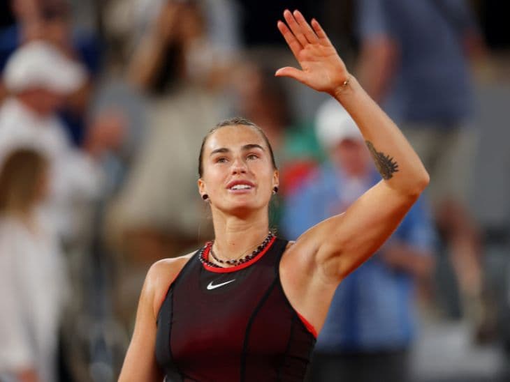 Sabalenka Beats Osaka in French Open Night Match